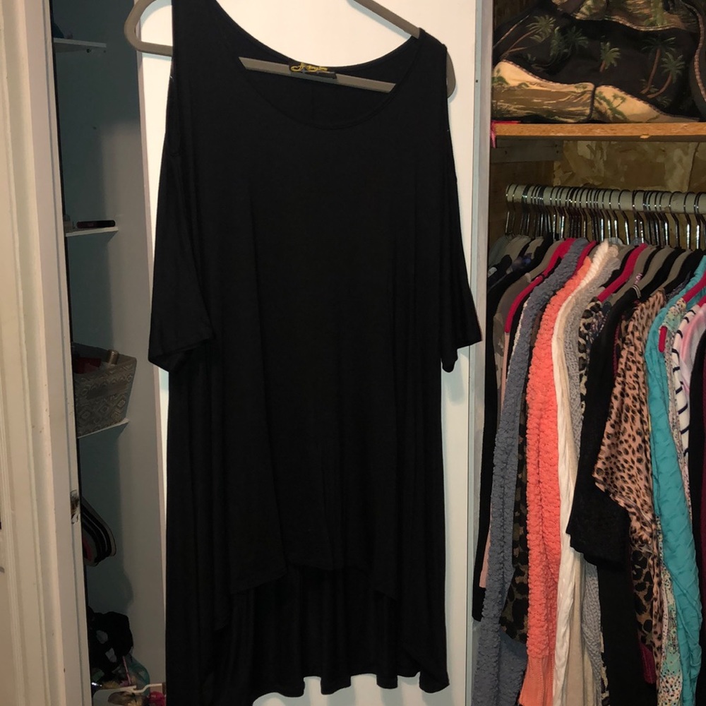 Oversized cold shoulder tunic